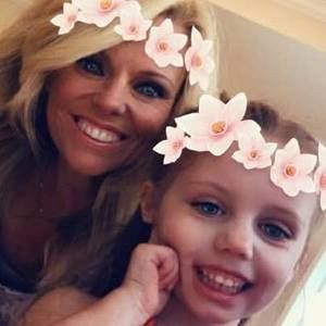 Meet your Posher, Traci